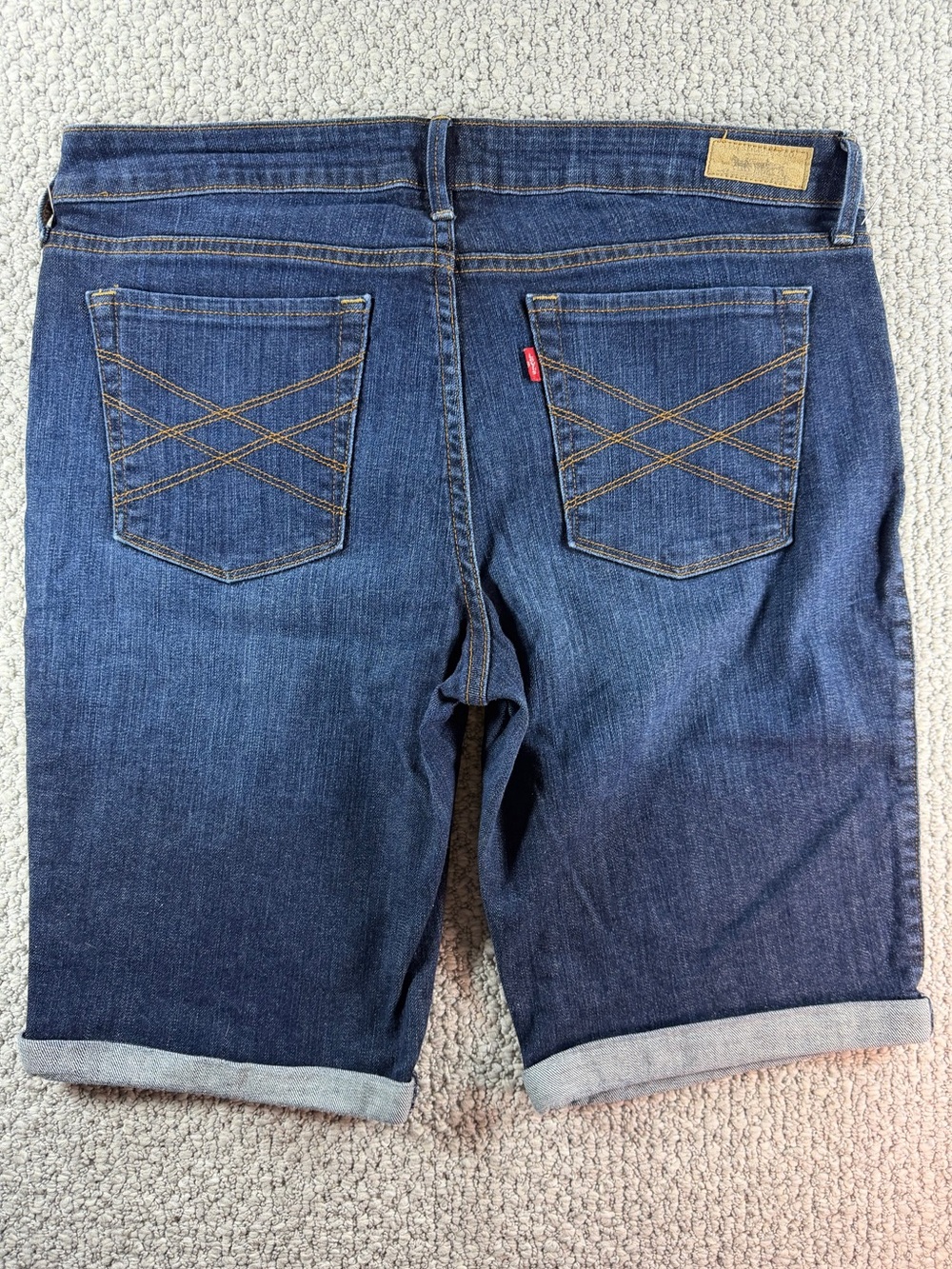 Levi's 545 Women's Denim Blue Jean Cuffed Bermuda Shorts Dark Wash Sz 14
